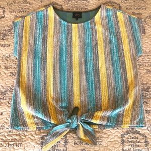 W5 tweed like textured top